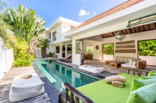 Villa Ku Tama by Villa Finder - Seminyak - 0