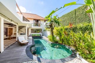 Villa Ku Tama by Villa Finder - Seminyak - 1