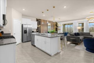 6 Bedroom- 5,5 Bathrooms- Solterra 7700 Ol - Davenport - 6