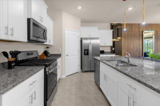 6 Bedroom- 5,5 Bathrooms- Solterra 7700 Ol - Davenport - 5