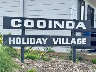 Cooinda Holiday Village Cabins - 2