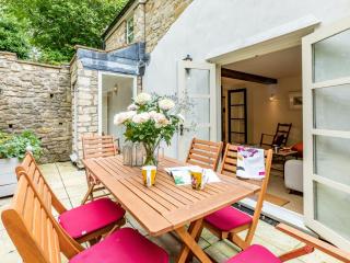 3 Bed in Bath SKN21 - Wellow - 4