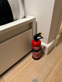 Best Neighbourhood Apartment - 9