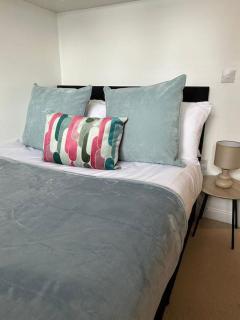 Lakeside apartment with FREE parking / M25 - Purfleet - 8