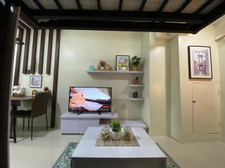 Chic City Nook at Victoria Sports - 3