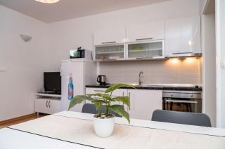 Marea 2, apartment next to the beach - Novalja - 4