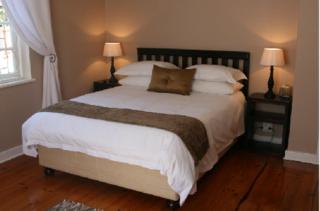 Absolute Cornwall Bed and Breakfast - East London - 3