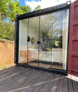 Casa Container, Vista para o Lago e integrada com a Natureza - Miguel Pereira - Miguel Pereira - 8
