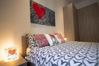 tHE Keith Haring Home - Porta Romana Area - Milan - 1