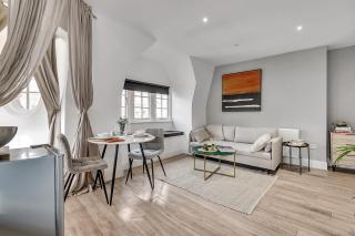 Lovely Kensington Apartments - London - 6