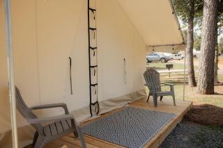 Glamping Tents 2 Queens at Lake Guntersville State Park - Guntersville - 2