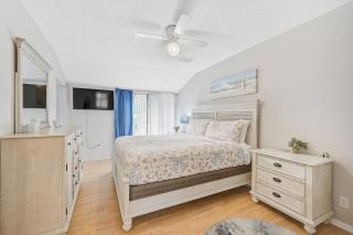 Palm Tree Paradise - 6