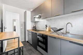NICE RENTING - PHILIBERT - Elegant Spacious Quiet Near the Port Free Parking - 1