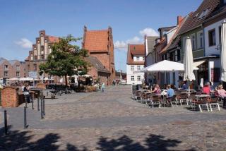 Steuerbord am Hafen - ABC90 - Wismar - 6