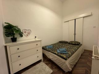 Exceptional Apartment in City Center - Boedapest - 3