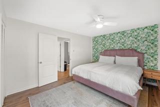 Nest & Nook, Hot Tub, Fire pit, Deck, Yard, close to lake - 8