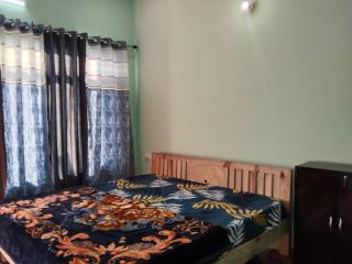 Sunrise Home Stay - Almora - 3