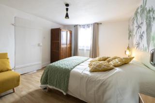 GRAND Gite Pomme d'Api et d'Amour-6 à 12 personnes - Urschenheim - 9