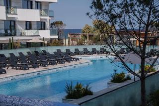 Black Sea Infinity Pool & Spa Apartment - 5