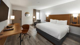 Canadas Best Value Inn Toronto - Toronto - 3