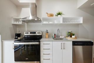 Spacious 2 bedroom apartment in Le Plateau by Denstays - 9