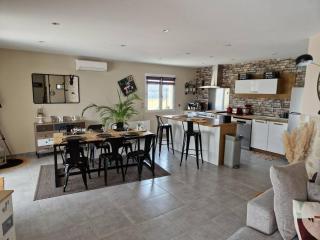 Charmante Villa avec Piscine - 6