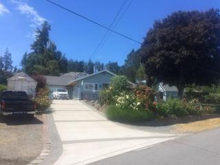 The Beach House - Oak Harbor - 5