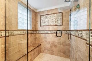 Hillside Hot Tub Hideaway! King Bed / Fire Pit - 7