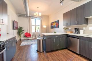 McCormick Place homie 3Br and 2Ba with optional Parking for up to 8 guests - Chicago - 9