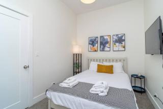 McCormick Place homie 3Br and 2Ba with optional Parking for up to 8 guests - Chicago - 6