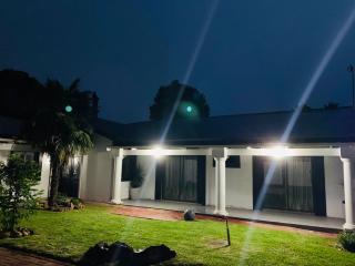 TnB Guesthouse - Middelburg - 8