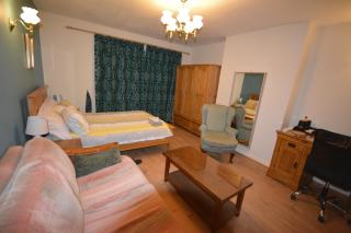 Double bed with patio - Oxford - 9