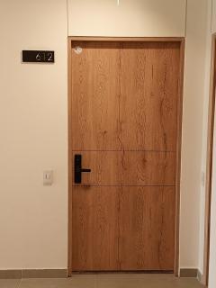 Soul Santa Bárbara, Top location, Caminando al Centro Comercial Unicentro, Suite de 20mts2, Cómoda cama Queen Size, Netflix y Wifi de fibra óptica con Coworking y Gym en el edificio - 2