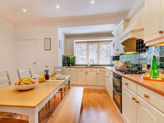 Chatsworth Cottage - 5