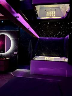 L’arène des plaisirs - love room - 9