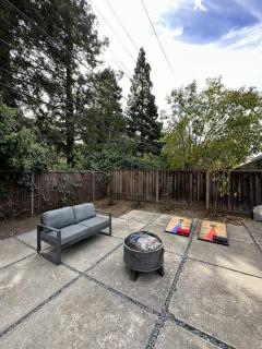Modern, Renovated 5b/3ba near Apple, Kaiser - Santa Clara - 5