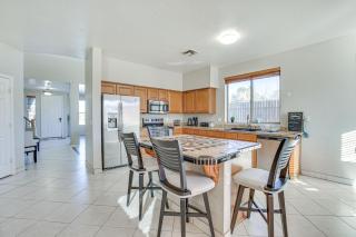 Spacious Phoenix Vacation Rental with Private Pool! - Phoenix - 6