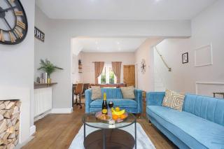 Colwyn House - Central Location - Free Parking, Pool Table, Super-Fast Wifi, Self Check-In and Smart TV with Virgin TV and Netflix by Yoko Property - Northampton - 8