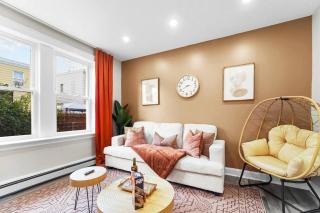 Ask 3 ways on to Save, Sleeps 5, Close to NYC - Newark - 1