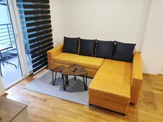 DJS Skopje Apartment - 6