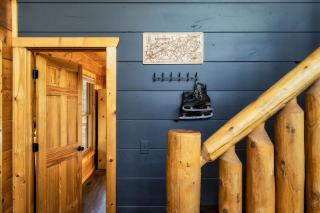 Updated Serene Mtn Cabin, theater rm & popcorn! - Sevierville - 3