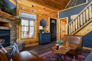 Updated Serene Mtn Cabin, theater rm & popcorn! - Sevierville - 2