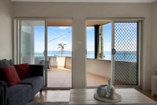 Bayview Towers Unit 1 15 Victoria Parade - Nelson Bay - 4
