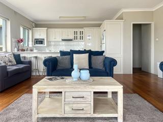 Bayview Towers Unit 1 15 Victoria Parade - 7