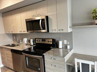 1-bedroom condo near University of Waterloo - 6