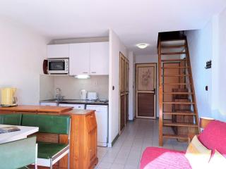 Duplex 3 pièces avec grandes terrasses et parking - 6 couchages - proche plage, Le Lavandou - FR-1-251-534 - 9