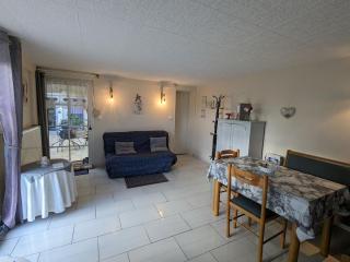 Gîte ensoleillé idéal pour couples - Proche d'Épinal avec terrasse et Wifi - FR-1-589-613 - 9