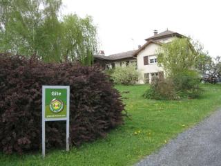 Gîte ensoleillé idéal pour couples - Proche d'Épinal avec terrasse et Wifi - FR-1-589-613 - 3