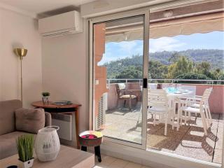 Appartement Vacances - 4 Pers, Piscine, Terrasse, Proche Plage au Lavandou - FR-1-251-556 - Le Lavandou - 8