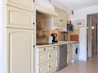 Appartement Vacances - 4 Pers, Piscine, Terrasse, Proche Plage au Lavandou - FR-1-251-556 - Le Lavandou - 5